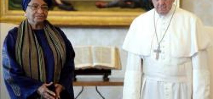 Liberia: Ellen Meets Pope Francis